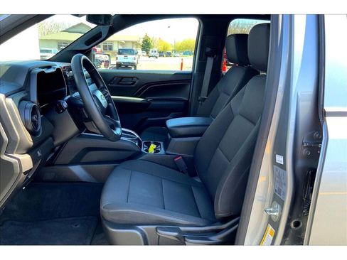 Used 2023 Chevrolet Colorado Trail Boss w/ Advanced Trailering Package image 26