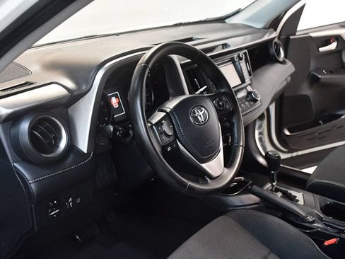 Used 2017 Toyota RAV4 XLE FWD image 26