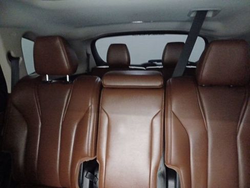 Used 2023 Acura MDX SH-AWD w/ Technology Package image 39