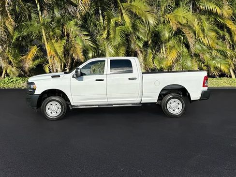 Used 2024 RAM 2500 Tradesman AWD/4WD image 9