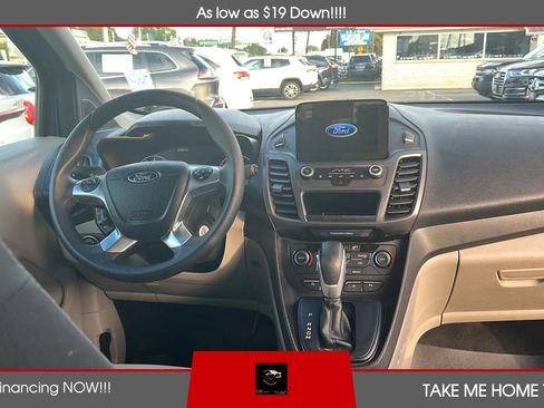 Used 2019 Ford Transit Connect XLT FWD image 11