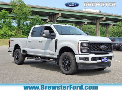 New 2025 Ford F350 XLT w/ Black Appearance Package image 1