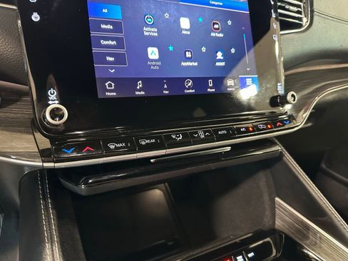 Used 2022 Jeep Wagoneer Series III image 34