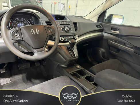 Used 2016 Honda CR-V LX image 2