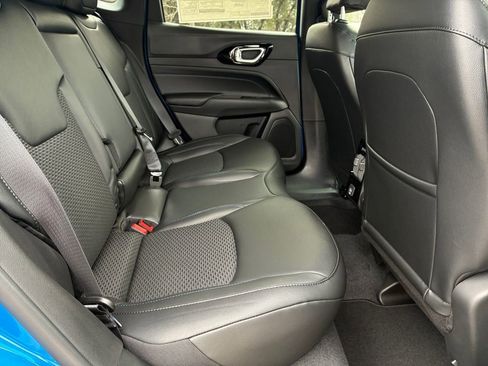 New 2026 Jeep Compass Latitude image 5