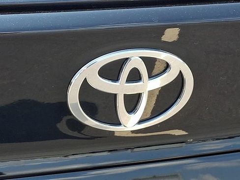 Used 2026 Toyota Camry SE w/ Convenience Package FWD image 30