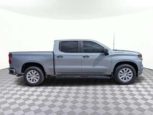 Used 2024 Chevrolet Silverado 1500 Custom RWD image 3