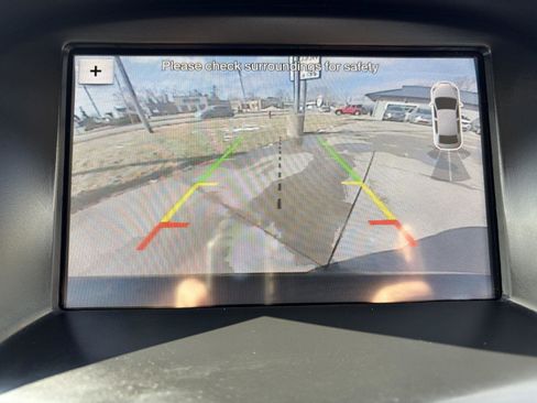 Used 2018 Ford Focus SEL image 19