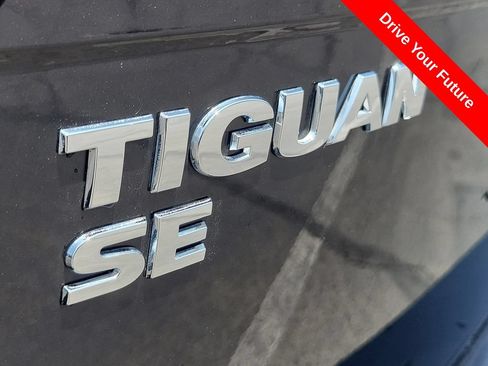 Used 2021 Volkswagen Tiguan SE R-Line AWD/4WD image 26