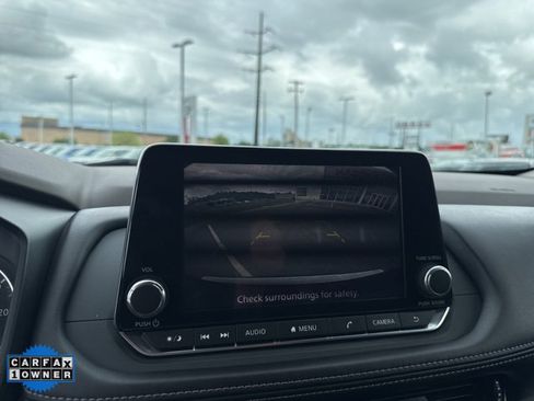 Certified 2022 Nissan Rogue SV w/ SV Premium Package image 25