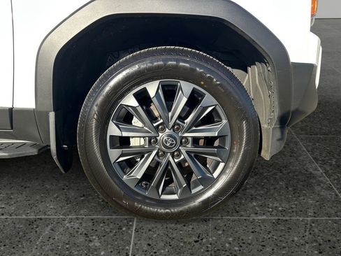 Used 2025 Toyota Land Cruiser w/ Premium Package image 9