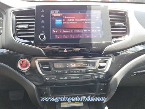 Used 2021 Honda Ridgeline Black Edition image 15