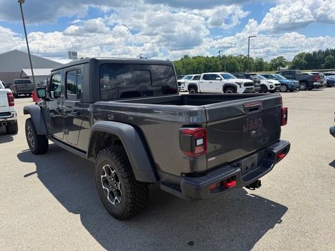 Used 2023 Jeep Gladiator Rubicon w/ LED Lighting Group AWD/4WD image 8