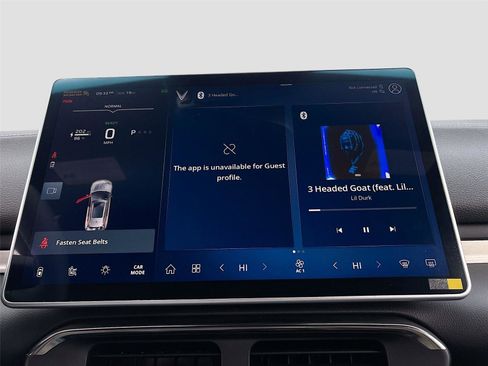 New 2025 VinFast VF 8 Plus image 14