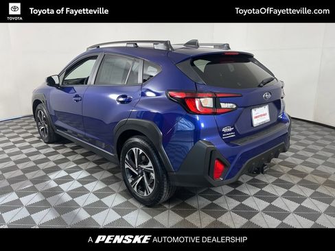 Used 2025 Subaru Crosstrek 2.0i Premium image 16