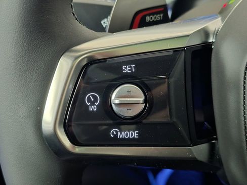 New 2026 BMW 740i xDrive w/ Premium Package image 28