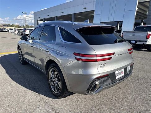 Used 2024 Genesis GV70 2.5T w/ Select Package image 7