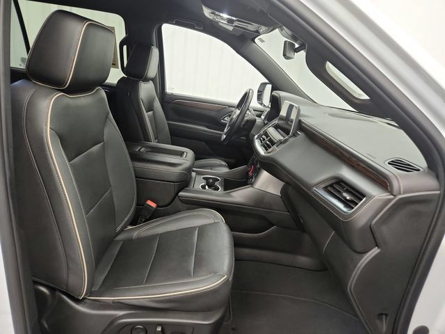 Used 2023 Chevrolet Suburban Premier RWD image 27