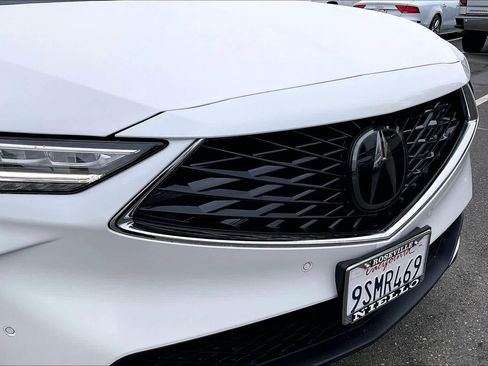 Used 2025 Acura MDX FWD w/ Technology Package image 32