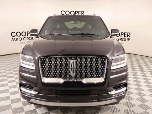 Used 2020 Lincoln Navigator Reserve AWD/4WD image 10