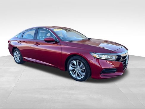 Used 2018 Honda Accord LX image 8