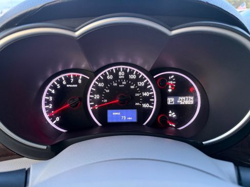 Used 2011 Nissan Quest SL FWD image 15