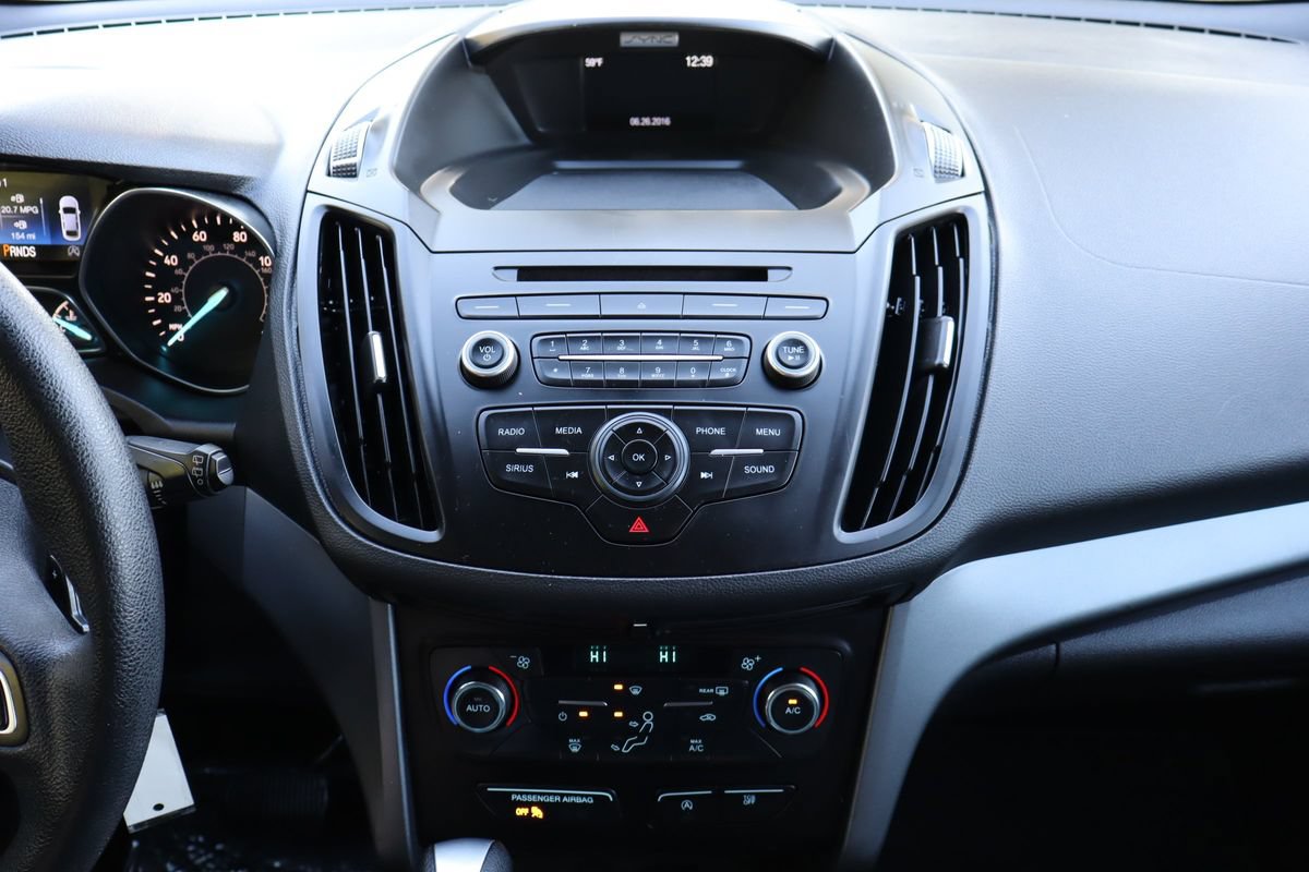 Used 2017 Ford Escape SE AWD/4WD image 34