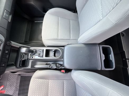 Used 2020 Toyota Tacoma SR RWD image 25