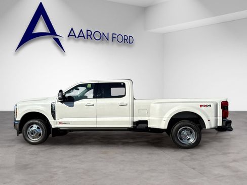 New 2026 Ford F350 Lariat w/ Lariat Ultimate Package image 2