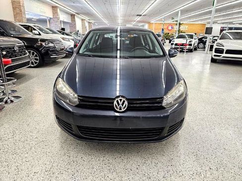 Used 2011 Volkswagen Golf 4dr HB Auto image 2