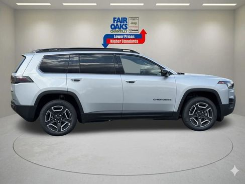 New 2026 Jeep Cherokee Limited image 5