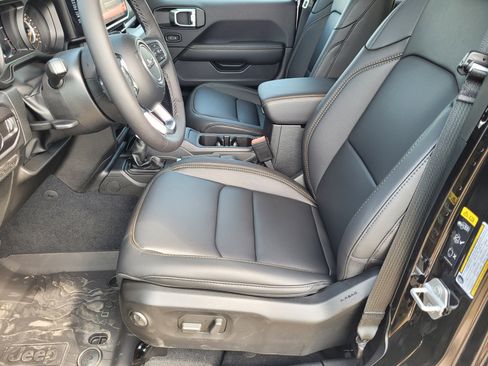 New 2025 Jeep Wrangler Sahara image 8