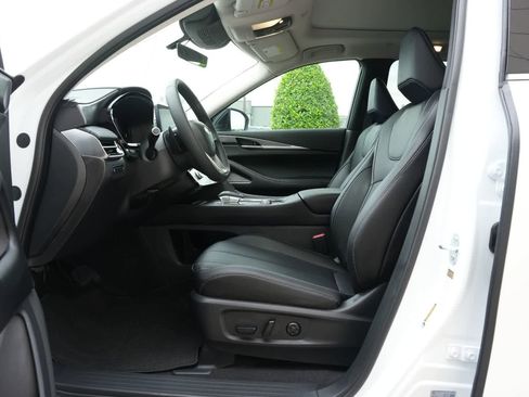 New 2026 INFINITI QX60 Pure FWD image 17