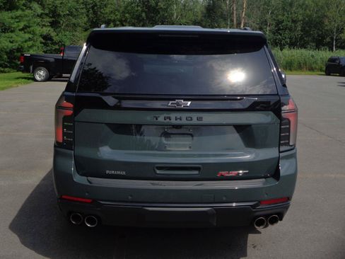 Used 2025 Chevrolet Tahoe RST w/ RST Capability Package AWD/4WD image 6