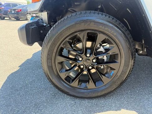 Used 2023 Jeep Wrangler Unlimited Sahara w/ Cold Weather Group AWD/4WD image 42
