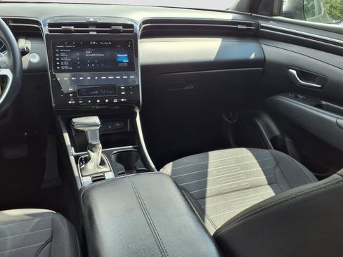 Used 2023 Hyundai Santa Cruz SEL Premium image 10