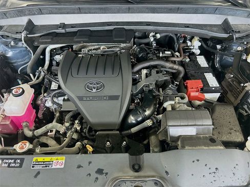 Used 2024 Toyota Grand Highlander XLE image 29
