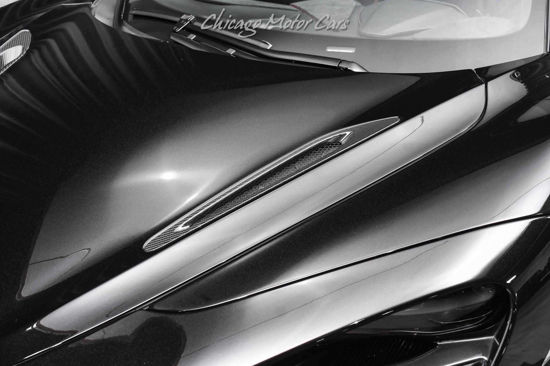 Used 2022 McLaren 720S Performance RWD image 32