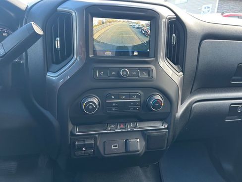 Used 2019 Chevrolet Silverado 1500 Custom w/ Custom Convenience Package image 41