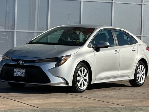 Certified 2024 Toyota Corolla LE image 10