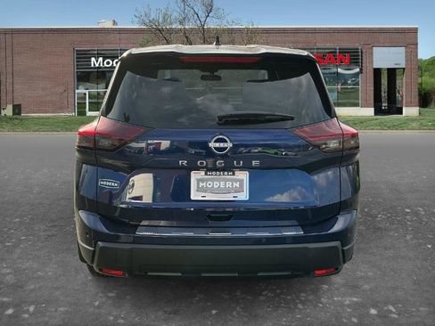 New 2026 Nissan Rogue SV image 3
