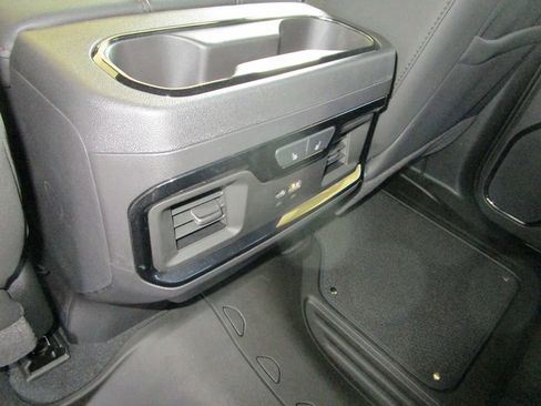 New 2026 GMC Sierra 1500 AT4 w/ AT4 Premium Package image 23