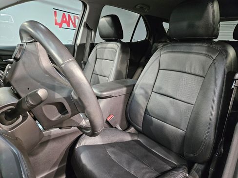 Used 2022 Chevrolet Equinox LT FWD image 24