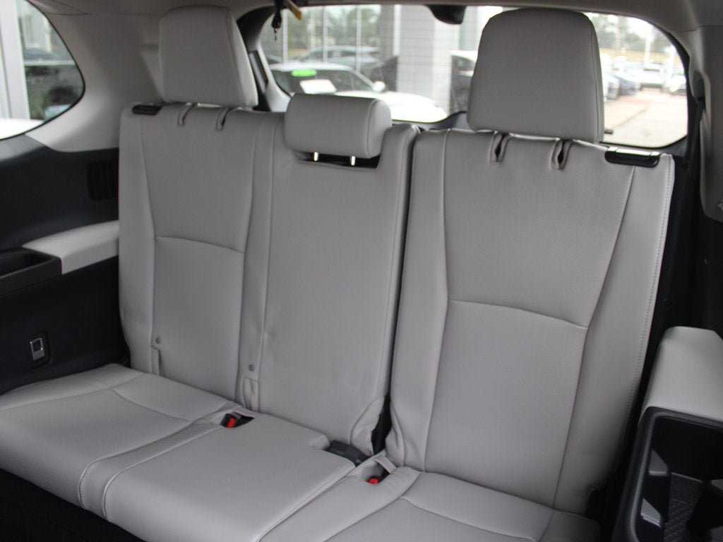 Certified 2026 Toyota Grand Highlander AWD image 10