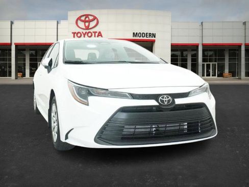 New 2026 Toyota Corolla LE image 31