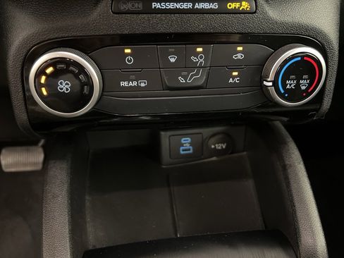 Certified 2022 Ford Escape S image 14