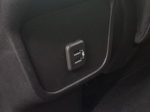 Used 2023 GMC Terrain SLE image 26