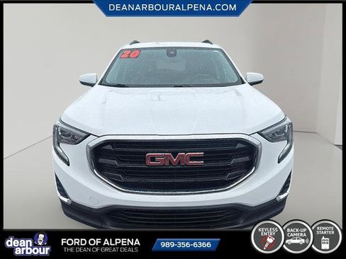Used 2020 GMC Terrain SLE w/ Driver Convenience Package image 2