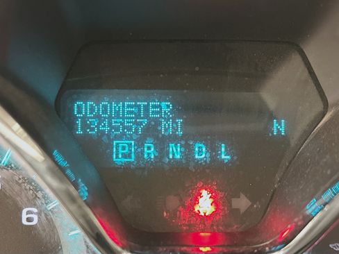 Used 2015 Chevrolet Traverse LS FWD image 19