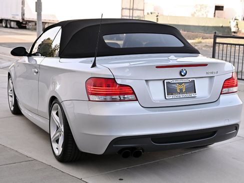 Used 2008 BMW 135i Convertible RWD image 5